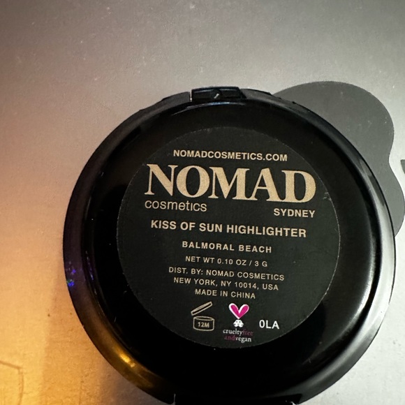 Nomad Cosmetics | Highlighter | BNIB - Picture 2 of 3